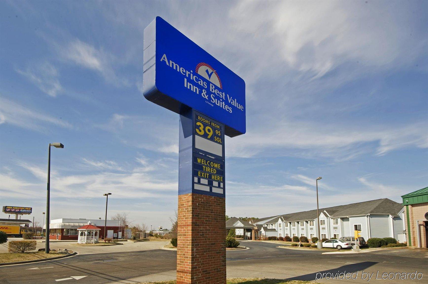 America'S Best Value Inn & Suites-Mcdonough Extérieur photo